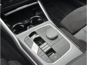 BMW 330 e xDrive Touring M Sport PRO //AHK FACELIFT