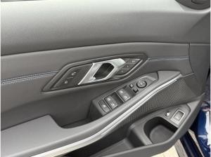 BMW 330 e xDrive Touring M Sport PRO //AHK FACELIFT