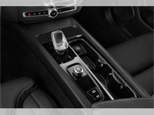 Volvo XC60 B5 AWD Plus Dark