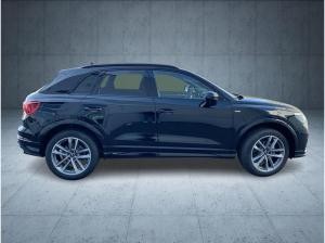 Audi Q3 S line 35 TFSI S tr. LED Sport AHK ACC 19 Cam