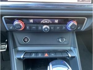 Audi Q3 S line 35 TFSI S tr. LED Sport AHK ACC 19 Cam