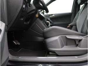 Volkswagen Tiguan R-Line 1.5TSI DSG/ Navi, Matrix, AHK, ACC