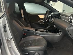 Mercedes-Benz CLA 200 d SB AMG Night Multibeam Panorama AHK