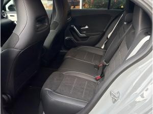 Mercedes-Benz A 200 AMG Night Multibeam-LED Panorama Kamera