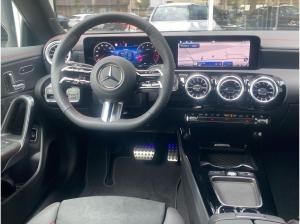 Mercedes-Benz CLA 180 SB AMG Line Night Panorama Standheizung