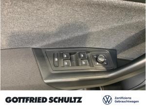 Volkswagen T-Roc MOVE TSI SITZHEIZUNG EINPARKHILFE NAVI LED