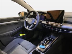 Volkswagen Golf VIII Lim. 1.5 eTSI Style | SOFORT VERFÜGBAR !