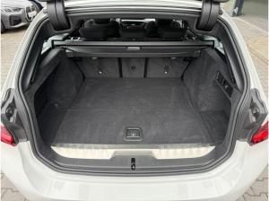 BMW 330 e xDrive Touring M Sport //AHK Pano FACELIFT