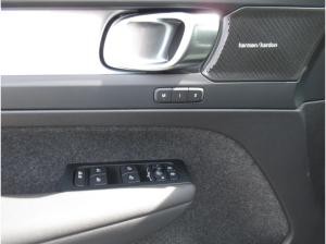 Volvo XC40 Black Edition Plus B3 *GEWERBEKUNDEN AKTION*