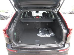 Volvo XC60 B5 AWD Black Edition Plus Facelift Lagom*Privatkunden AKTION*