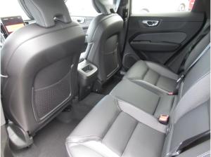 Volvo XC60 B5 AWD Black Edition Plus Facelift Lagom*Privatkunden AKTION*