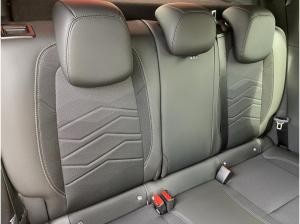 Jeep Avenger Summit MHEV Aut. Navi SHZ1