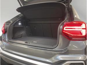 Audi Q2 S line 40 TFSI quattro Matrix Standh. Kamera AHK Navi