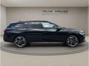 Skoda Superb SOFORT VERFÜGBAR! Combi Sportline iV Navi Pano DCC eHeck AHK