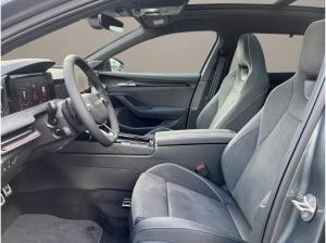 Skoda Superb Combi Sportline SOFORT VERFÜGBAR! Navi DCC PANO AHK eHeck