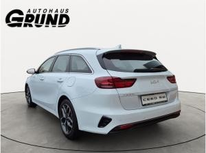 Kia Ceed SW 1.5T DCT7 SPIRIT | PANO | TECH | LEDER-PAKET |