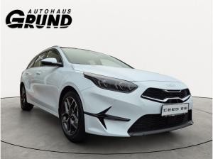Kia Ceed SW 1.5T DCT7 SPIRIT | PANO | TECH | LEDER-PAKET |
