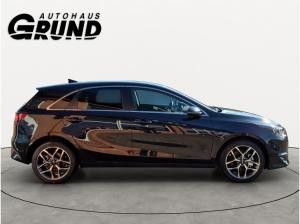 Kia Ceed 1.5T DCT7 ULTIMATE | STYLE | SOUND | GEWERBLICH