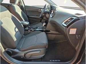 Kia Ceed 1.5T DCT7 ULTIMATE | STYLE | SOUND | GEWERBLICH