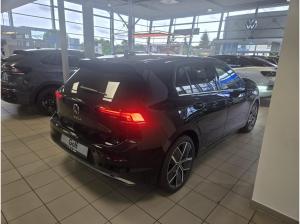 Volkswagen Golf Style 1,5 l TSI //SOFORT VERF.// 150PS -  HUD/LED/E-Sitze/Navi usw.