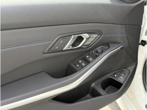 BMW 330 e Touring M Sportpaket Stop&Go FACLIFT