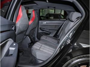 Volkswagen Golf VIII 2,0 TSI DSG GTI ACC DCC Pano R-Kamera LED 19"