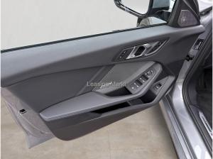 BMW 120 M Sport / NP= 51.220,- / AHK / Bowers /