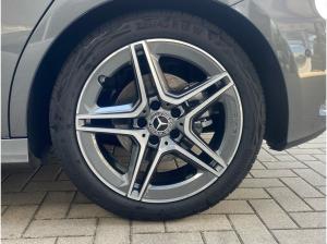Mercedes-Benz A 200 AMG Multibeam-LED Panorama Ambiente 360°-K