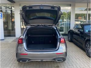 Mercedes-Benz A 200 AMG Multibeam-LED Panorama Ambiente 360°-K