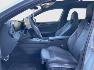 Volkswagen Passat Variant 1.5 Hybrid R-Line