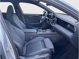 Volkswagen Passat Variant 1.5 Hybrid R-Line