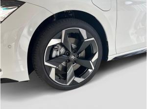 Skoda Superb Combi 1.5 TSI iV DSG PANOSD CANTON