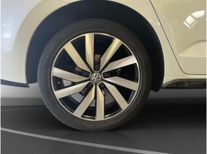 Volkswagen Touran 1.5 TSI R-Line 7-Sitzer AHK Pano LED Navi RFK ACC