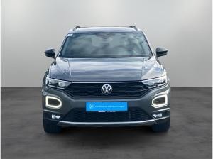 Volkswagen T-Roc sport 1.5 TSI DSG / Navi, AHK, LED, RFK