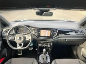 Volkswagen T-Roc sport 1.5 TSI DSG / Navi, AHK, LED, RFK
