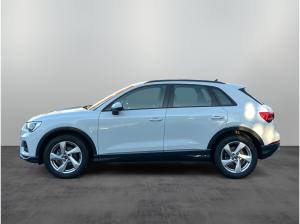 Audi Q3 advanced 35TFSI S-tronic / MMI-Navi plus, RFK