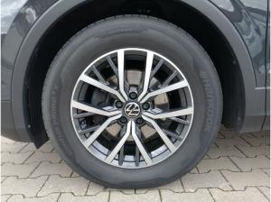 Volkswagen Tiguan Life 2.0TDI DSG Navi LED AHK ViritualCock