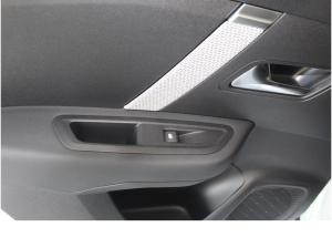 Citroën C4 MAX Hybrid136e-DSC6 Navi LEDER EL. FAHRERSITZ LED Kamera 360 Keyless SONDERLEAING