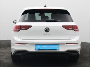 Volkswagen Golf VIII Life 1.5eTSI DSG / Navi, HuD, App, LED