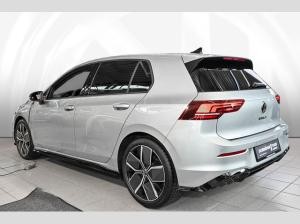 Volkswagen Golf VIII 1.5 eTSI DSG R-Line Black Style