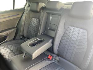 Volkswagen Golf R-Line 2,0TDI 110kW NAVI 360° BLACK MATRIX