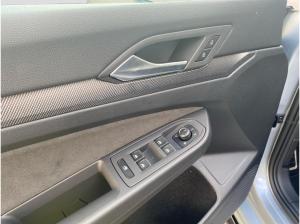 Volkswagen Golf R-Line 2,0TDI 110kW NAVI 360° BLACK MATRIX