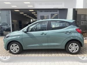 Hyundai i10 NAVIGATION (8 ZOLL TOUCHSCREEN)+RUECKFAHRKAMERA+PDC+LED TAGFAHRLICHT U.V.M.!