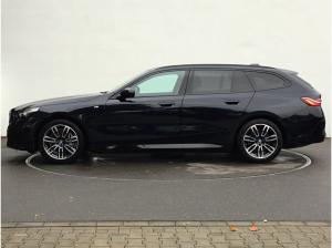BMW i5 eDrive40 Touring M SPORT+PANO+AHK+KAMERA+ACC