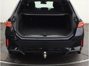 BMW i5 eDrive40 Touring M SPORT+PANO+AHK+KAMERA+ACC