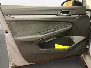 Volkswagen Golf R-Line 1.5 l eTSI | SOFORT VERFÜGBAR !