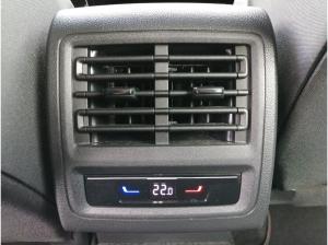 Volkswagen Golf VIII GTI 2.0 TSI DSG / LED, ACC, RFK, Navi