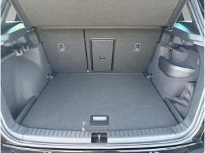 Skoda Karoq Sportline 4x4 2.0 TDI, AHK, Kamerasystem 360°