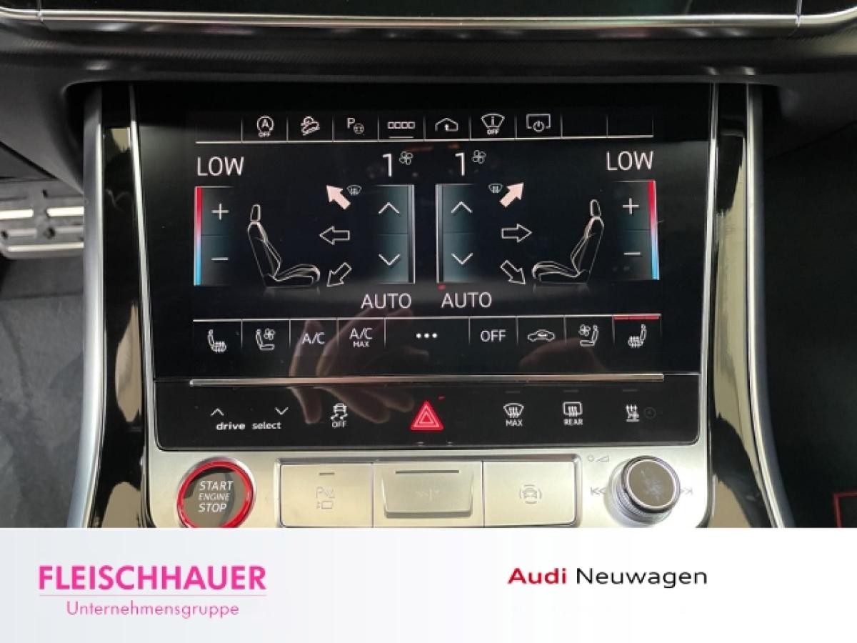 Audi RS Q8 performance quattro tiptronic *SOFORT*AHK*PANO*KERAMIK*HUD*LASER*