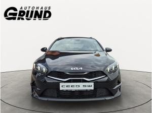 Kia Ceed SW 1.5T SPIRIT | LEDER-PAKET | TECH | GEWERBLICH |